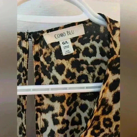 Como Blu cheetah leopard ruffle sleeve blouse short sleeve size large - Picture 3 of 7
